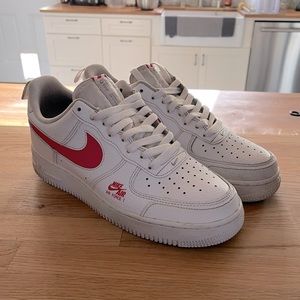Air Force 1 Low Utility University Red Mens Size 8